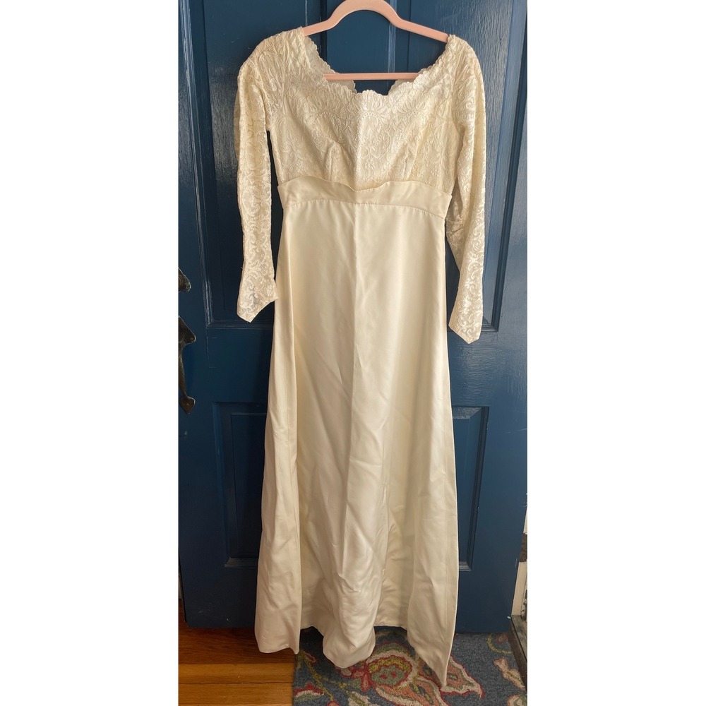Vintage 1960s Wedding Dress XS Empire‎ Waist Ivory Lace Seed Pearl Bridgerton